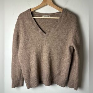 GENTLE HERD Women’s Yak Wool Brown V-Neck Pullover Sweater Size Medium